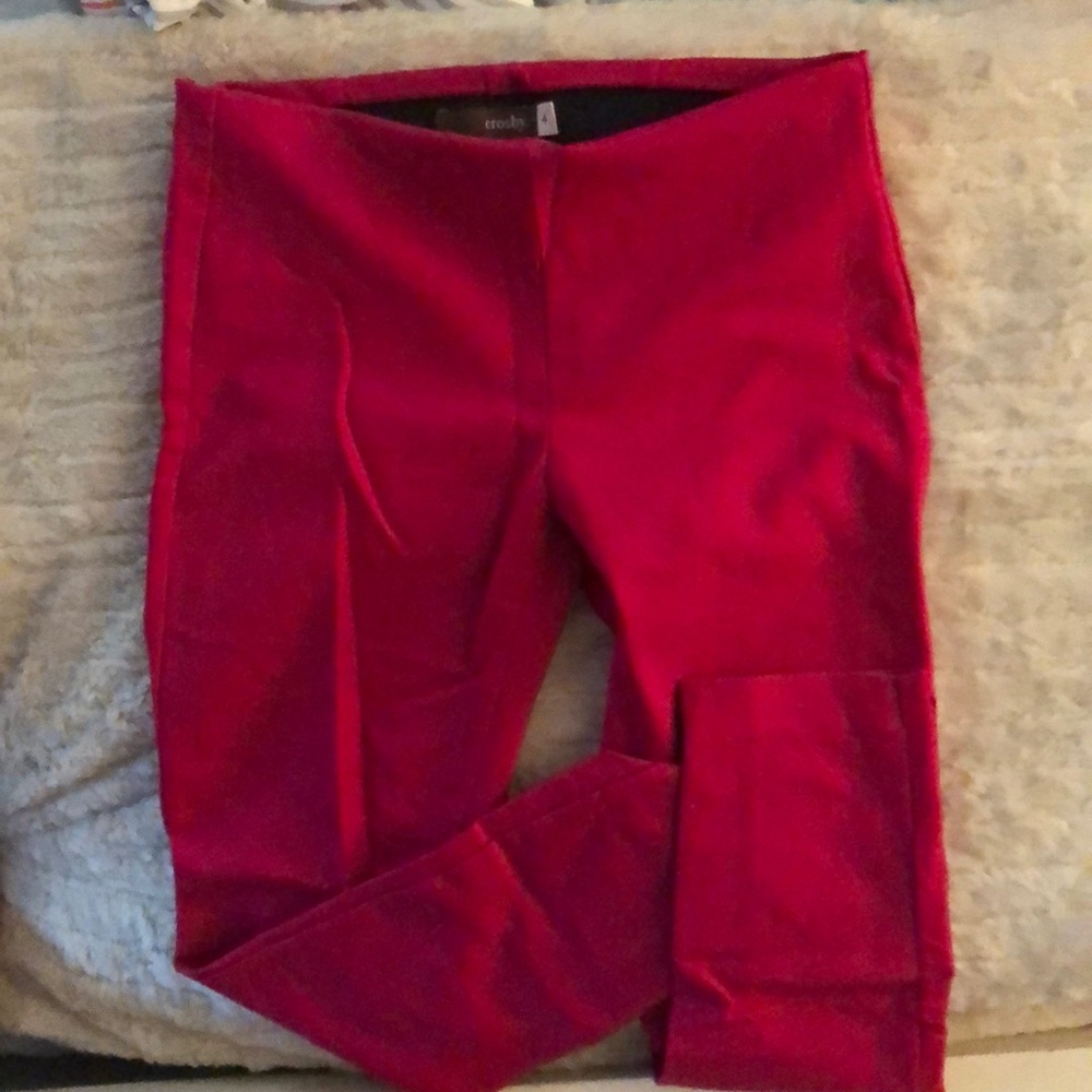 The perfect hot pink pants